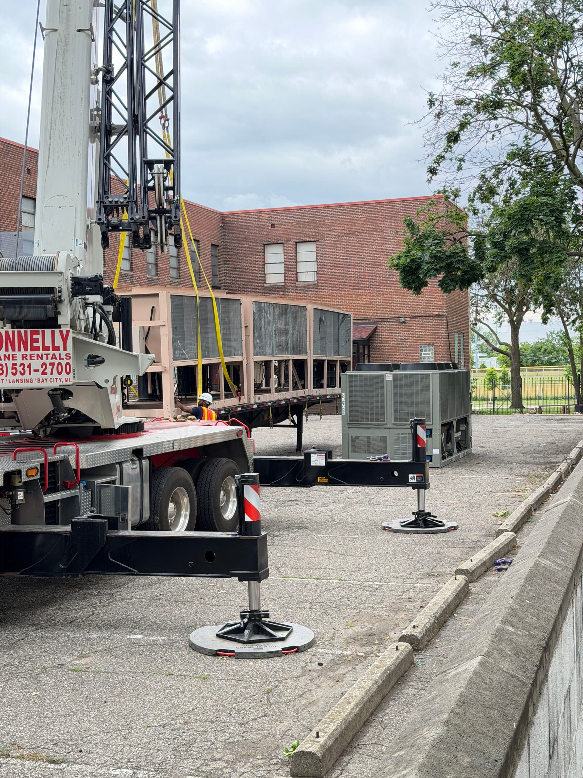Gallery photos for Triple Chiller Replacement - York Units Out, Trane Units In: Image #2