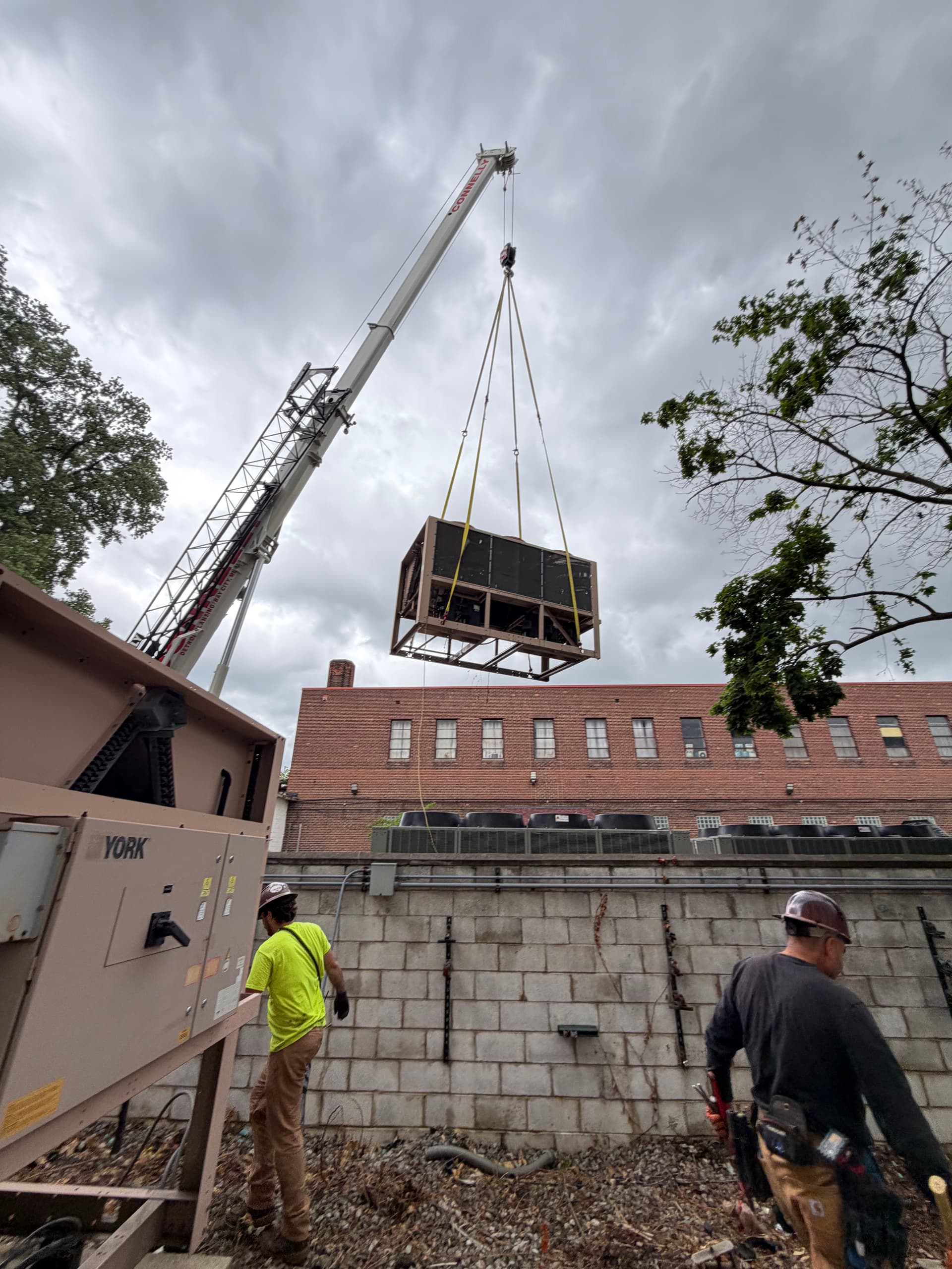 Gallery photos for Triple Chiller Replacement - York Units Out, Trane Units In: Image #3