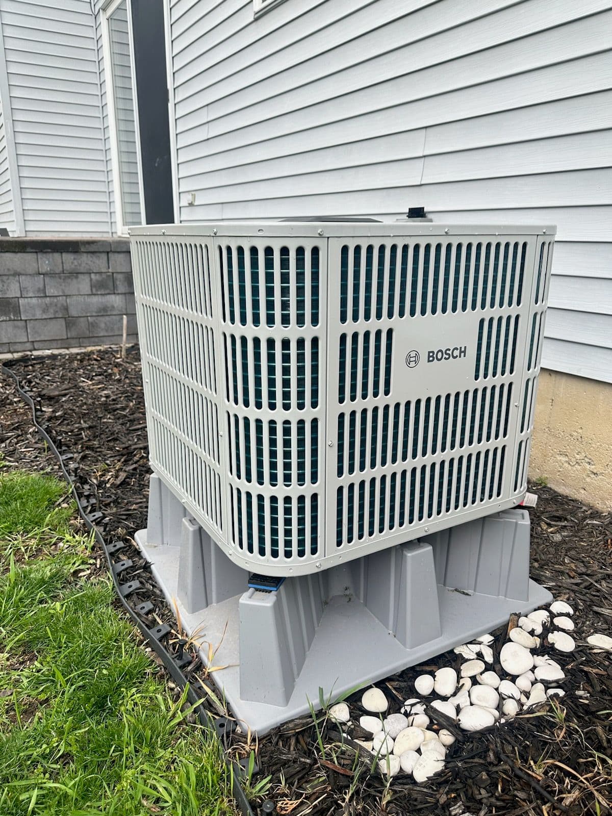 Efficient Bosch AC Installation in Saline