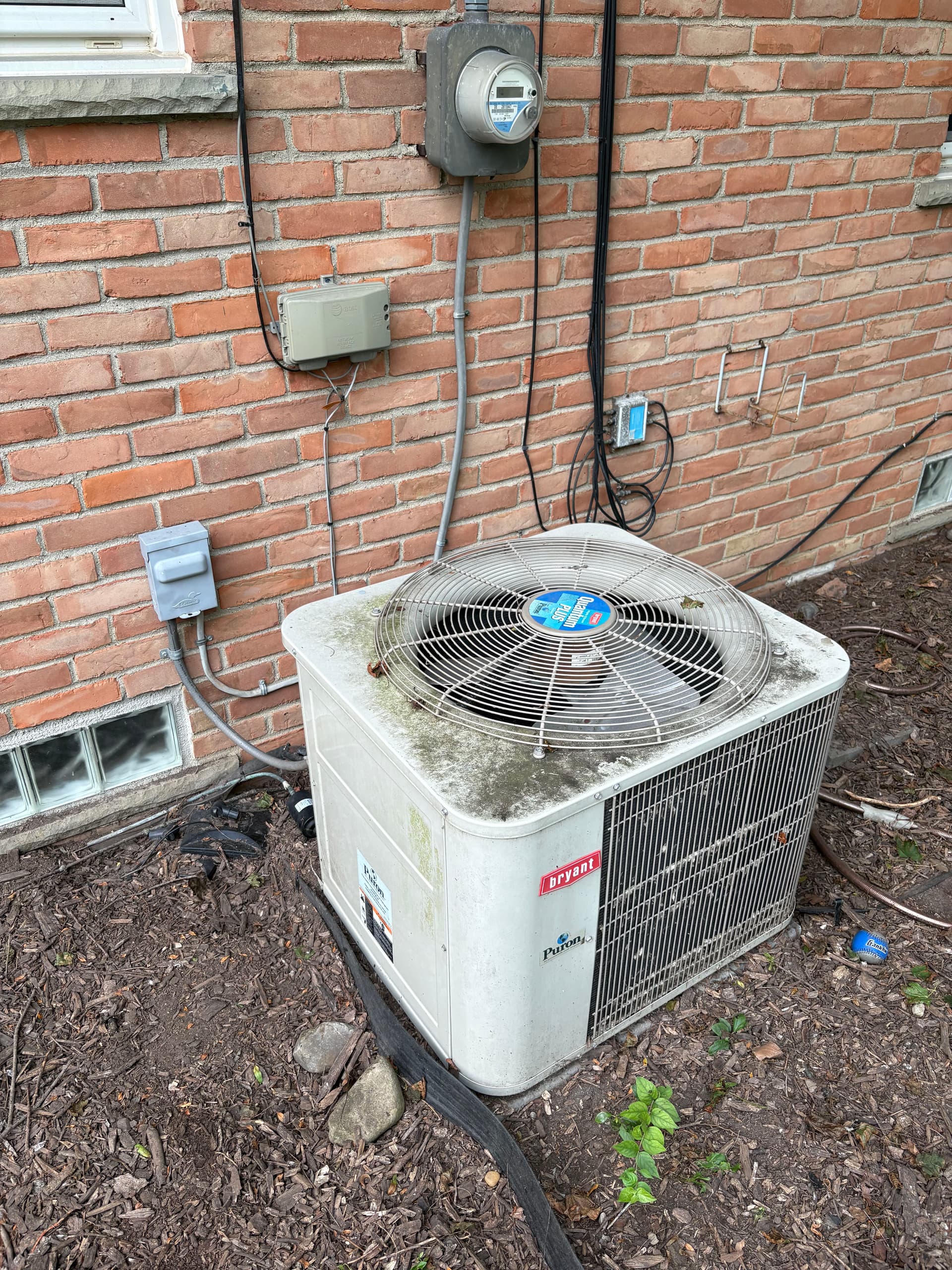 Gallery photos for Bryant AC Replacement Puts Ann Arbor Home Back in Comfort: Image #1